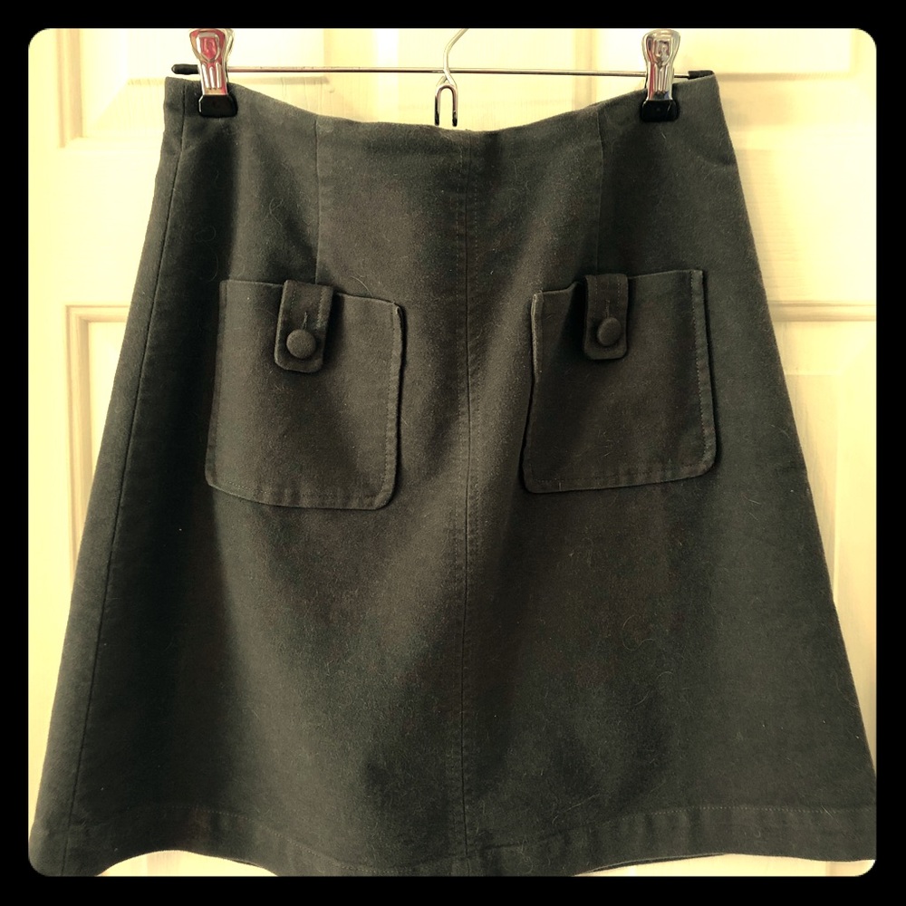 Boden gray felt skirt with pockets